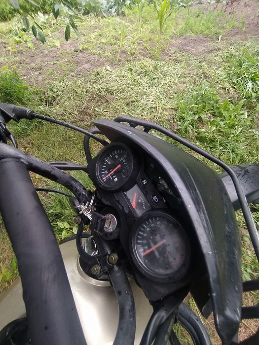 Шинерай интрудер 200