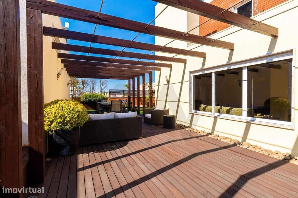 Laranjeiras | Penthouse Duplex T6 com 464m2, Terraço e Jacuzzi