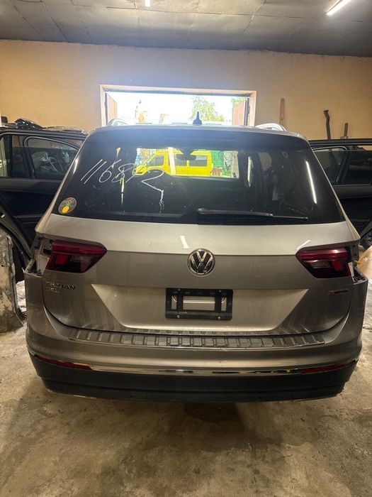 Крышка багажника VW Tiguan allspace B7S usa ляда в сборе разборка запчасти шрот 5NA827025J