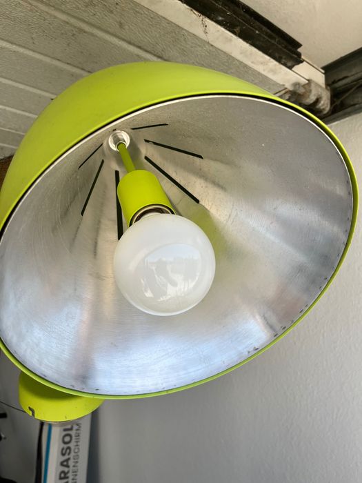 Candeeiro de quarto verde