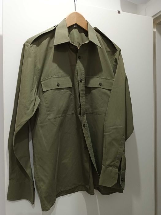 Roupa Militar - várias peças
