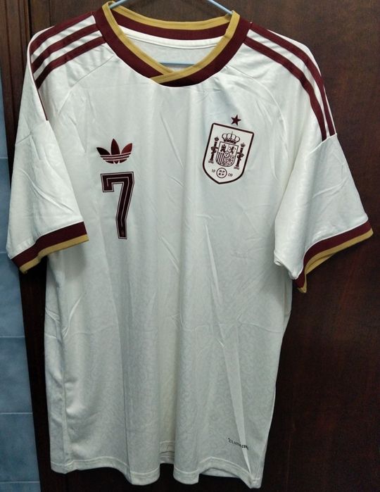 Camisola alternativa Espanha 2026 L