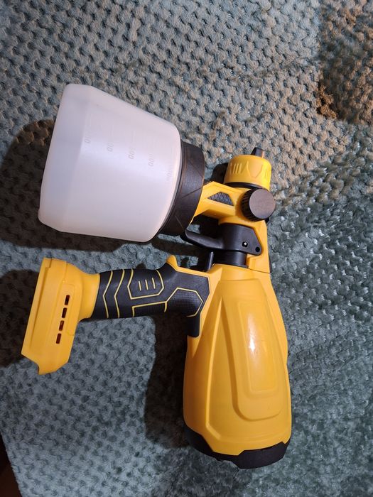 Pistolet malarski nowy