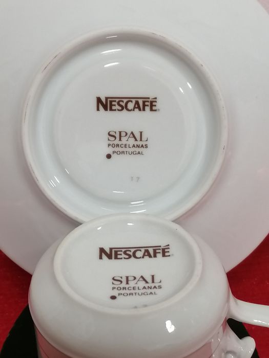 Chávena de café dos Cafés Nescafé, em porcelana fina SPAL