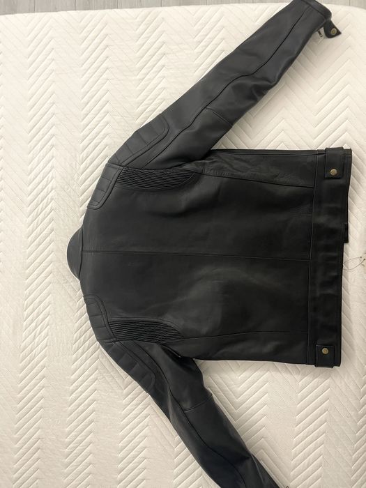 casaco de mota em pele genuína, novo com etiqueta