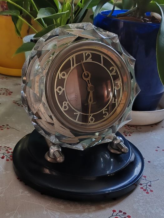 Годинник камінний кришталь Маяк