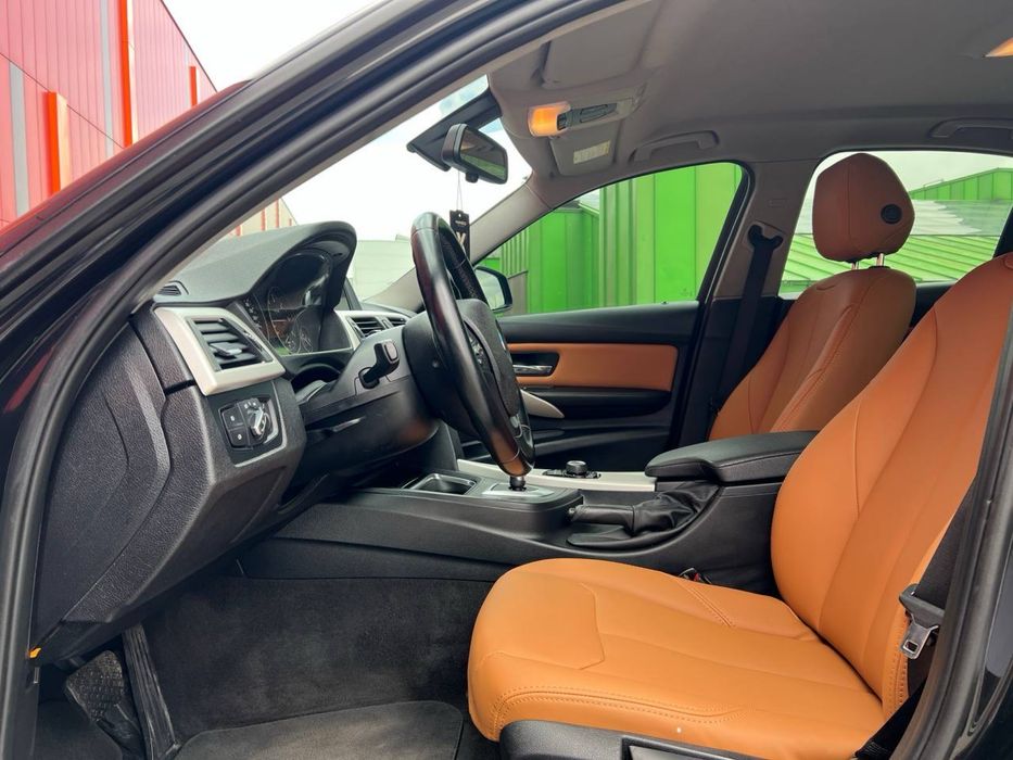 Bmw 3 2.0D Офіційна Car Invest Ukraine Лізинг