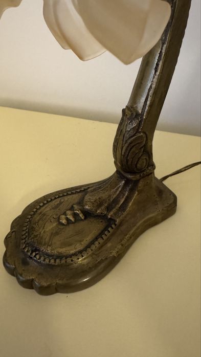 Candeeiro de mesa Arte Nova em bronze