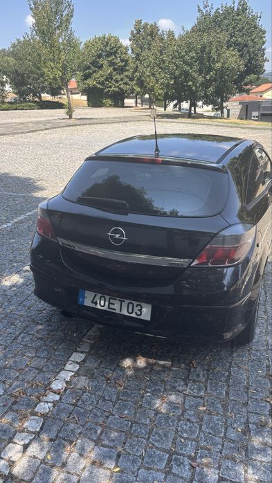 Opel astra gtc 1.7