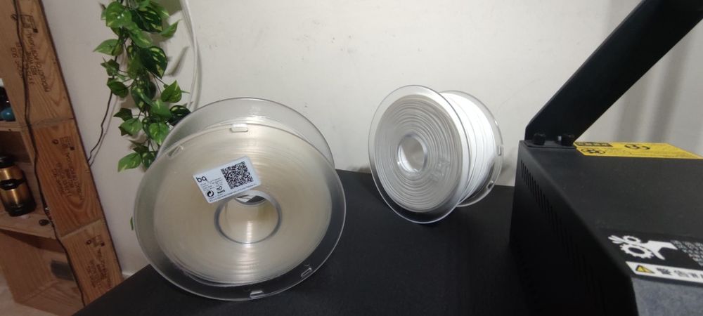 Impressora Digital - Creality 3D CR-10S   c/ dois filamentos