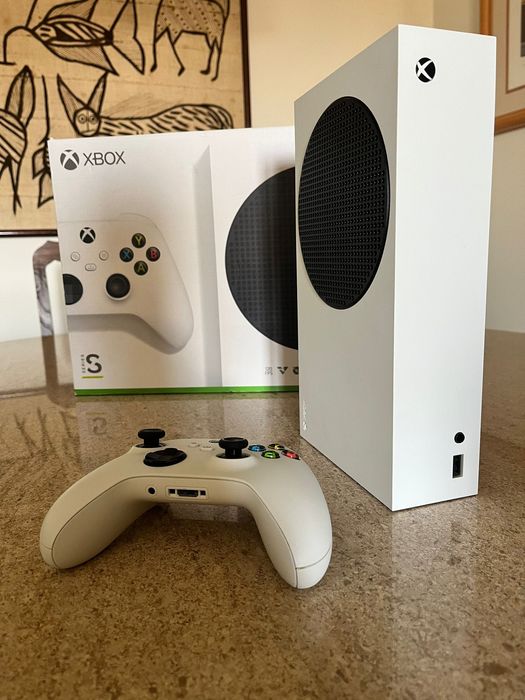 Xbox Series S (512GB) — Excelente Estado + Caixa Original