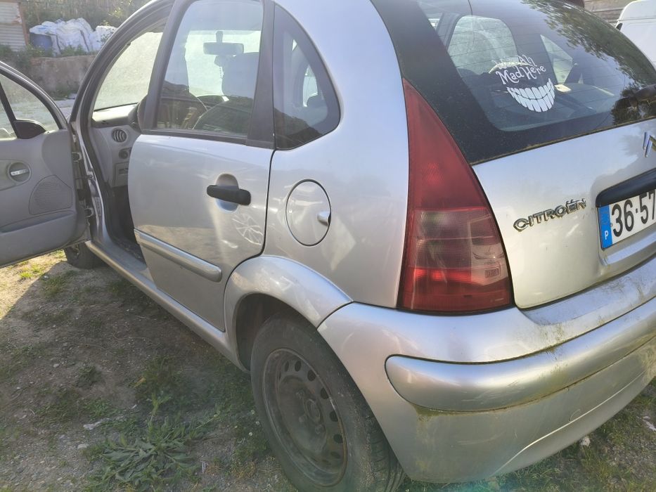 Citroen C3 ano 2002 só peças