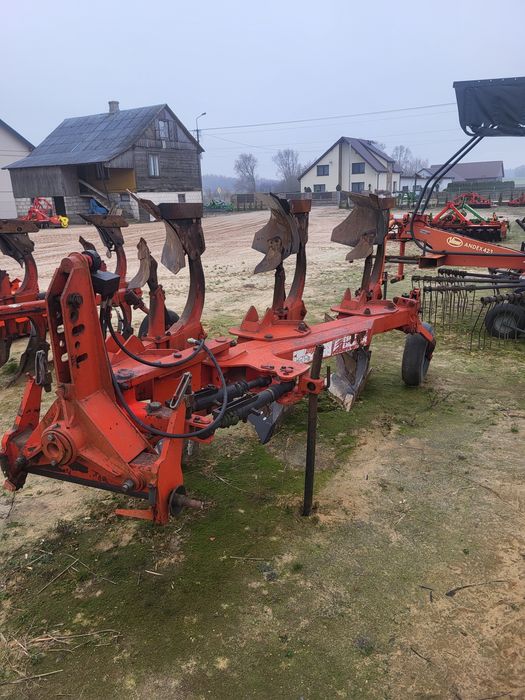 Pług Gregoire Besson 3 skibowy obrotowy hydraulika resory non stop