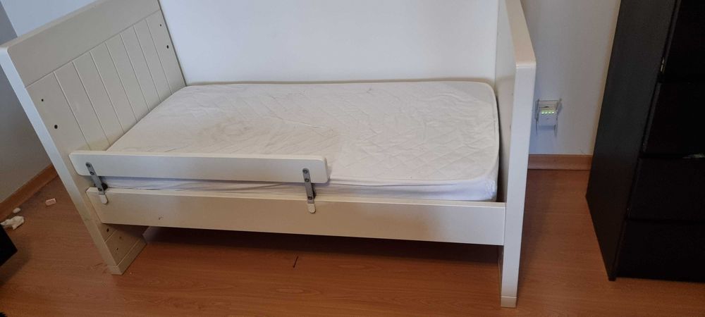 Berço convertivel em Cama
