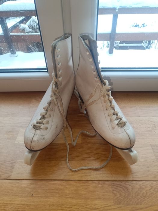 Łyżwy klasyczne 39