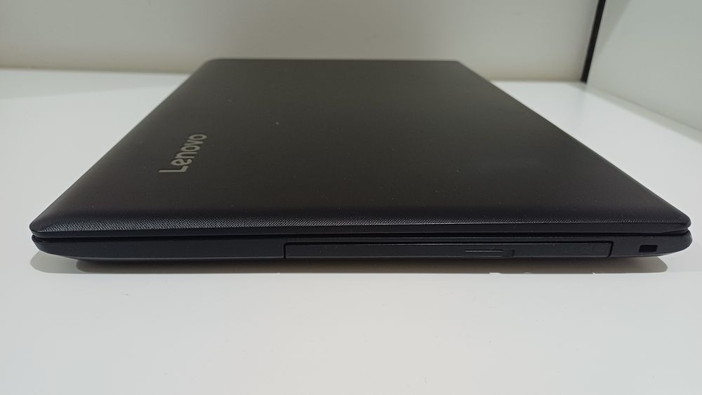 Portátil Lenovo Ideapad 110