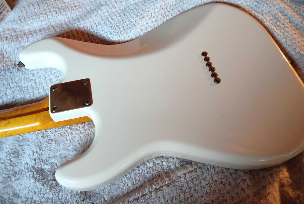 Fender Stratocaster - pickupy Tom Anderson/Seymour Duncan