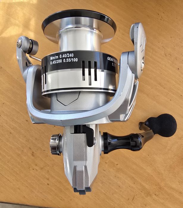 Carreto pesca 320g / pião / boia / chumbadinha/ chocos
