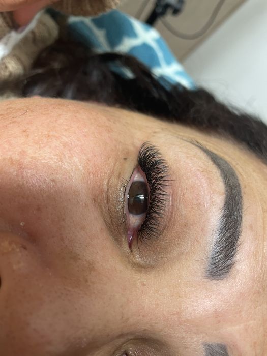 Lifting de pestanas e alogamento de pestanas