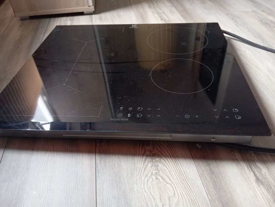 Płyta indukcyjna electrolux liv63431bk