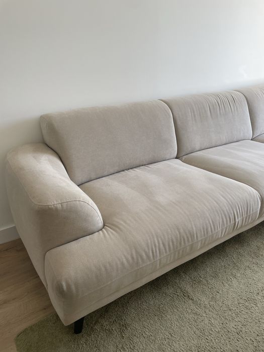 Sofá com chaise-longue