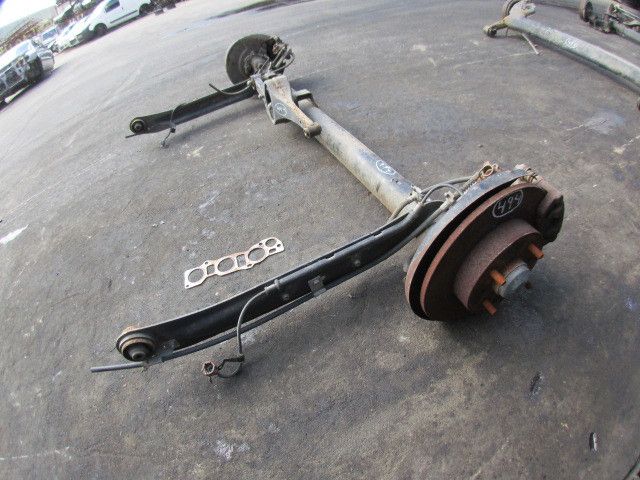 Eixo traseiro discos NISSAN Primera Hatchback (P11)