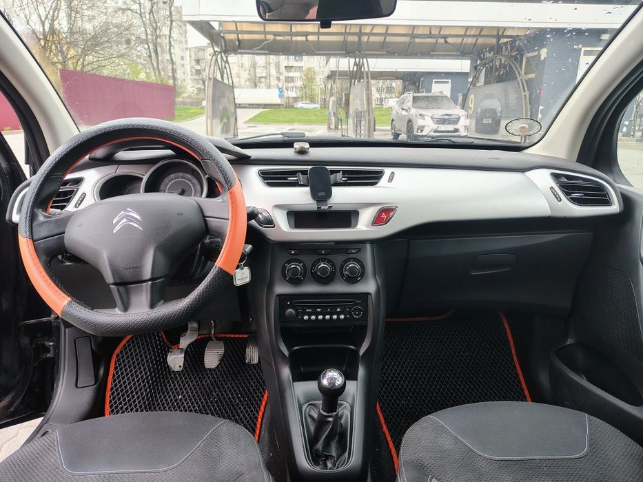 Citroen c3 2013 року