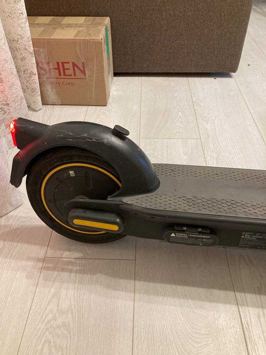 Самокат Ninebot G30