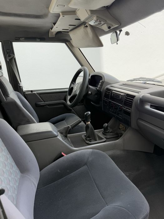 Land rover discovery 300