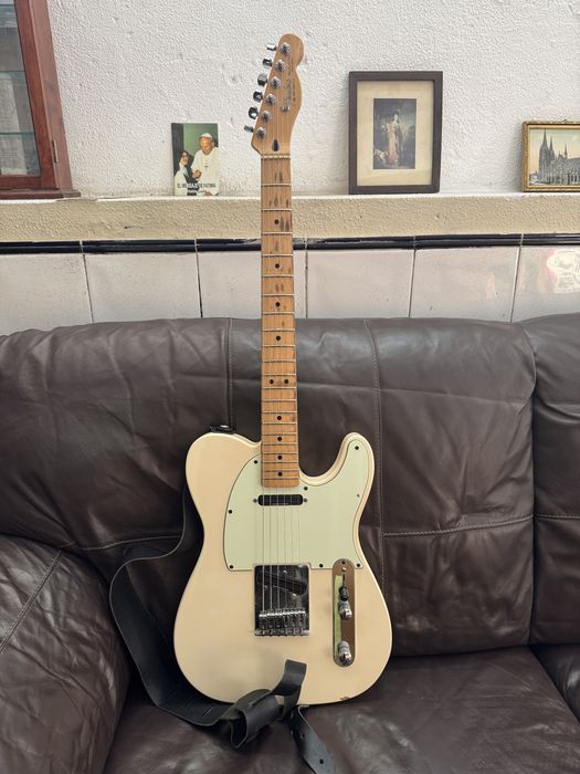 Fender Telecaster Branca MIM