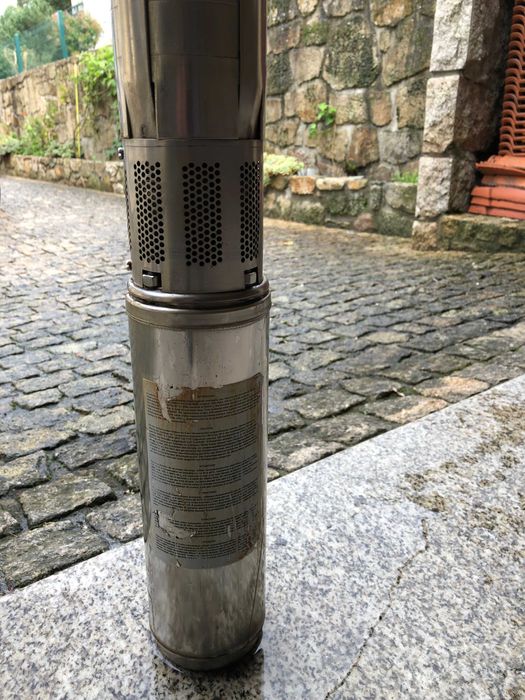 Bomba Agua Furo ou Poço Inox com o quadro