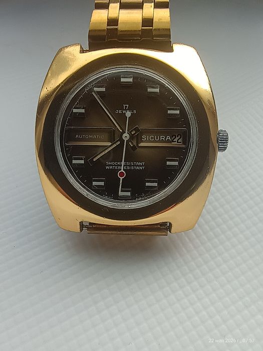 Sicura Breitling Automatic Swiss
R