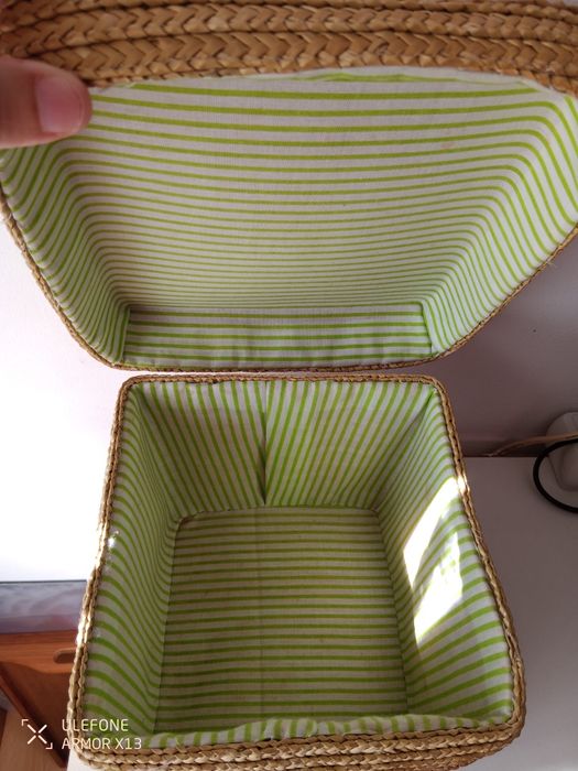 Pequena caixa arrumação 20cm