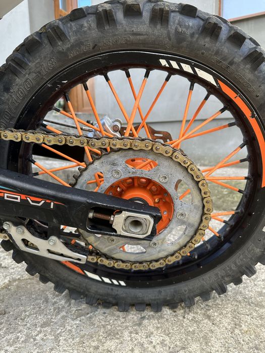 Продам кові адванс 250