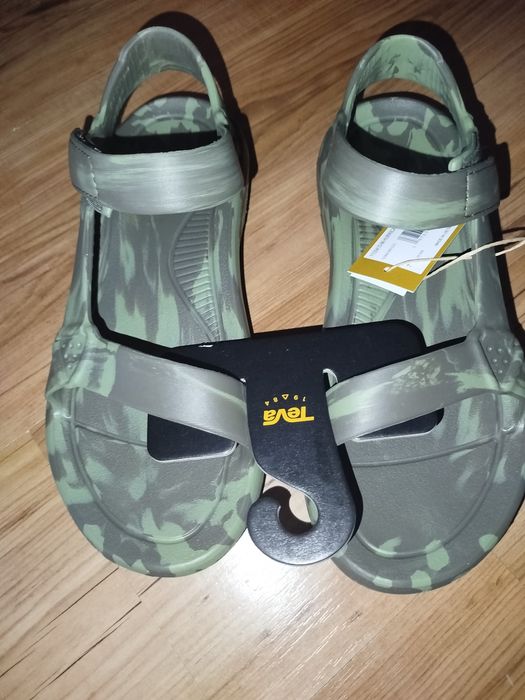 Сандали летние, для бассейна Teva