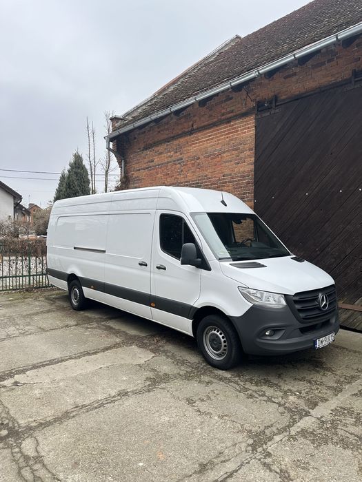 Mercedes Sprinter 317 Extra Long z sypialką możiwa cesja