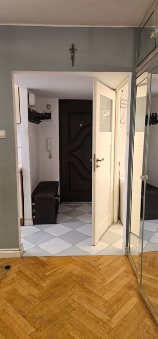 Kawalerka same centrum 27,6 m² + balkon | Metro M1 i M2