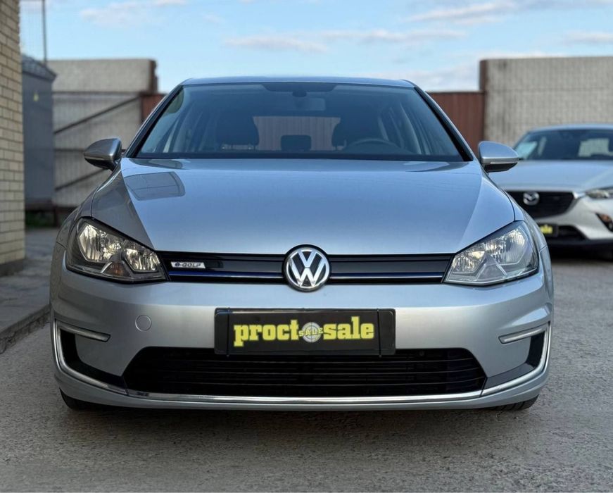 Продам vw E-Golf