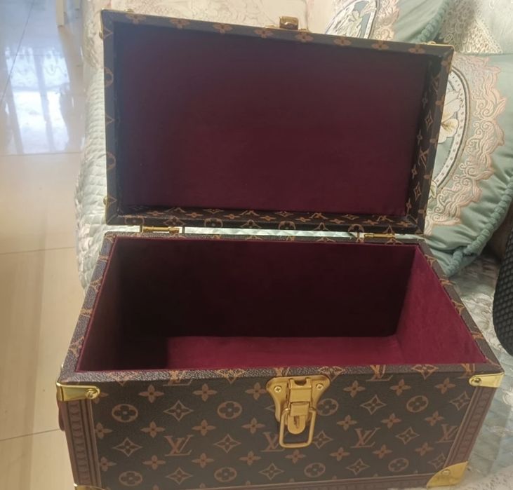 Шкатулка Louis Vuitton 46×30×30 см