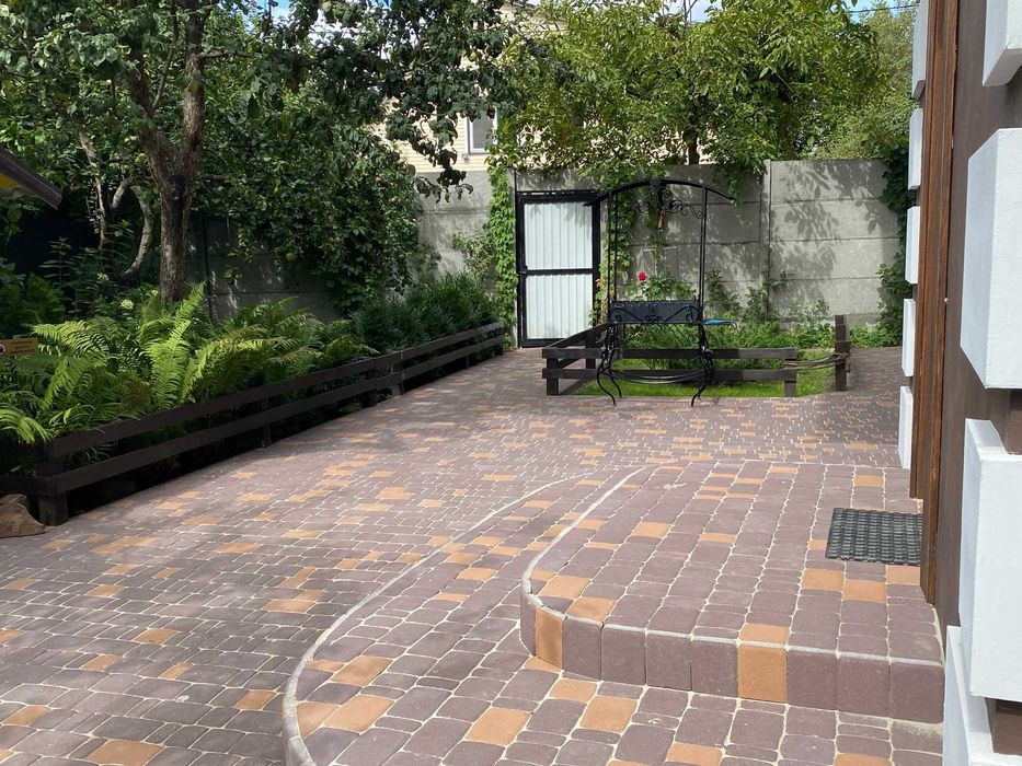 Подобова оренда будинку в Києві м. Лівобережна. Посуточная аренда дома