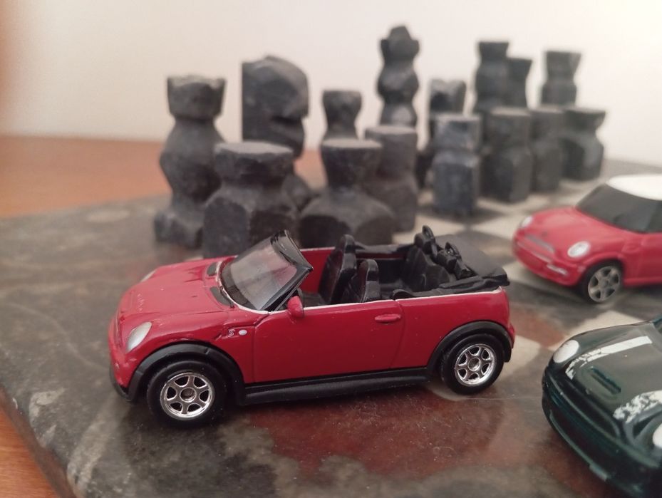 Minis ( 4 viaturas ) ( miniaturas / brinquedos )