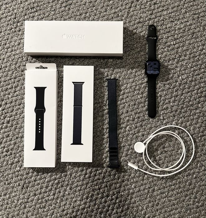 Apple Watch Series 10 42 mm GPS + Cellular