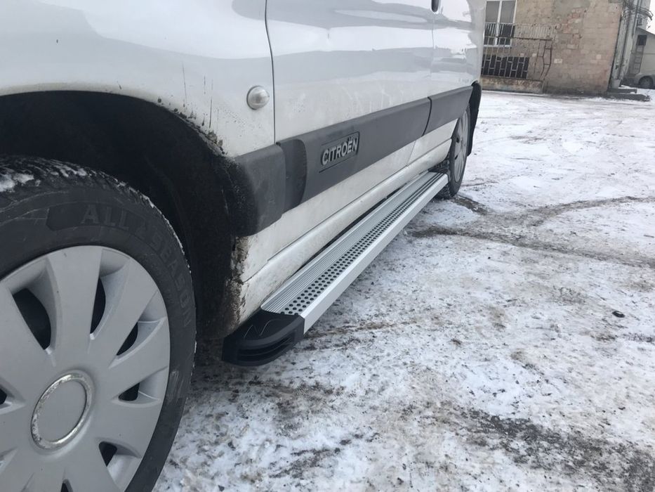 Citroen Berlingo, Peugeot Partner Боковые пороги Maya V2