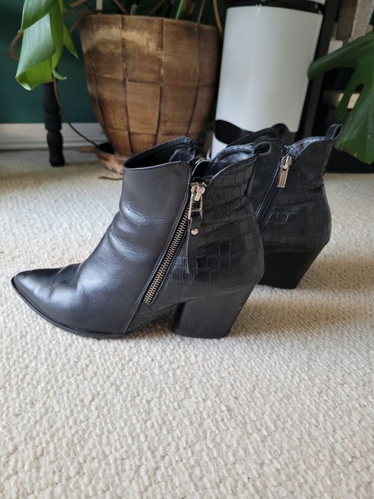 Gino Rossi botki 38 kowbojki czarne buty obcas