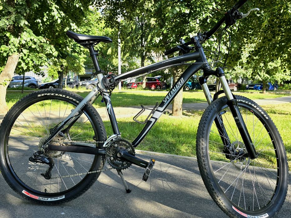 Горный велосипед  Specialized Hardrock