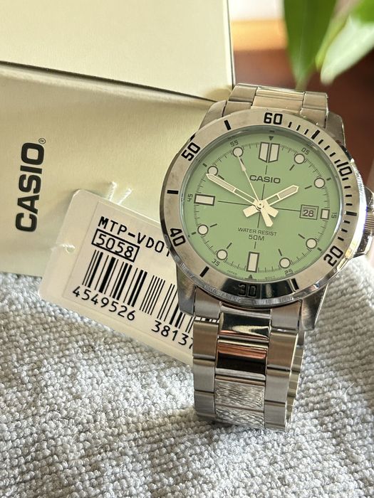 Relógio Casio MTP-VD01D-3E1V
