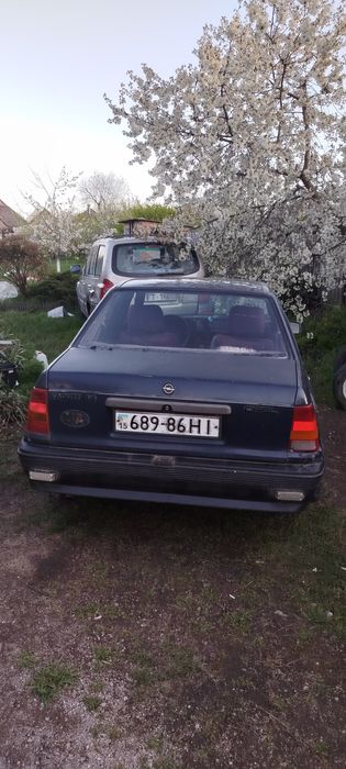 Продам Опель Кадет 1990