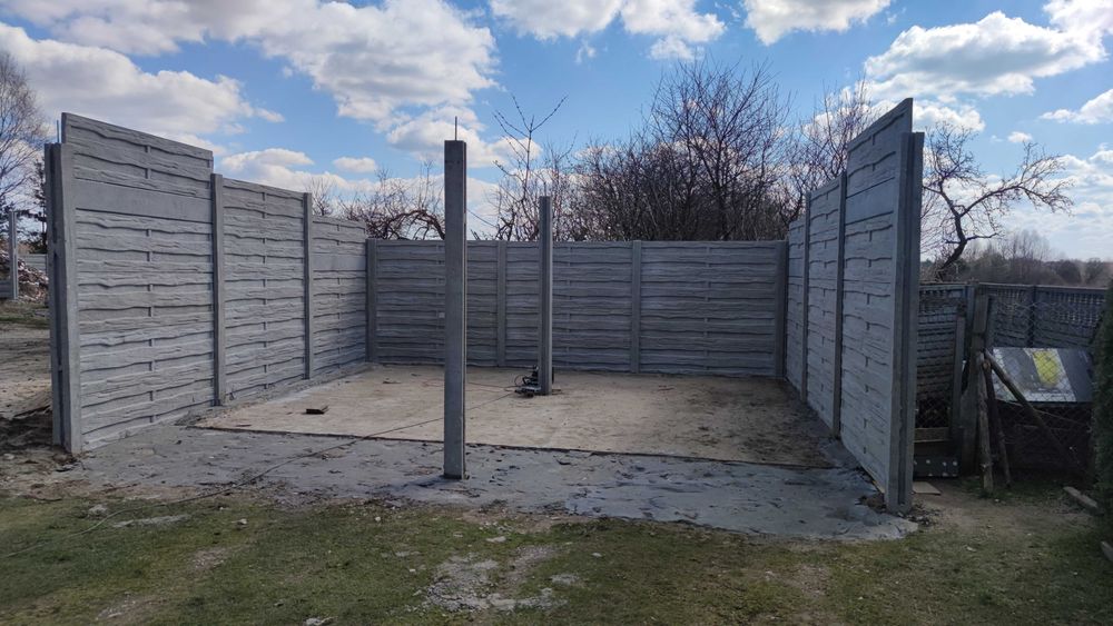 Ogrodzenia, garaże, wiaty, budynki z płyt betonowych