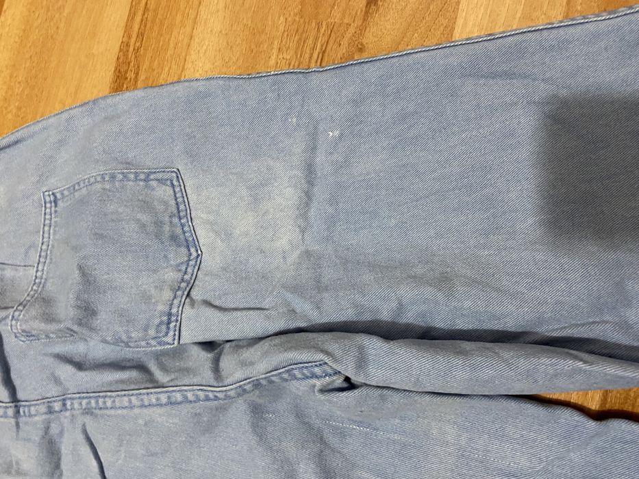 Джинси М-Л безкоштовно даром віддам 46/48 розмір