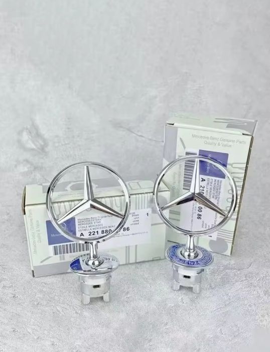 Estrela Símbolo Capô Mercedes